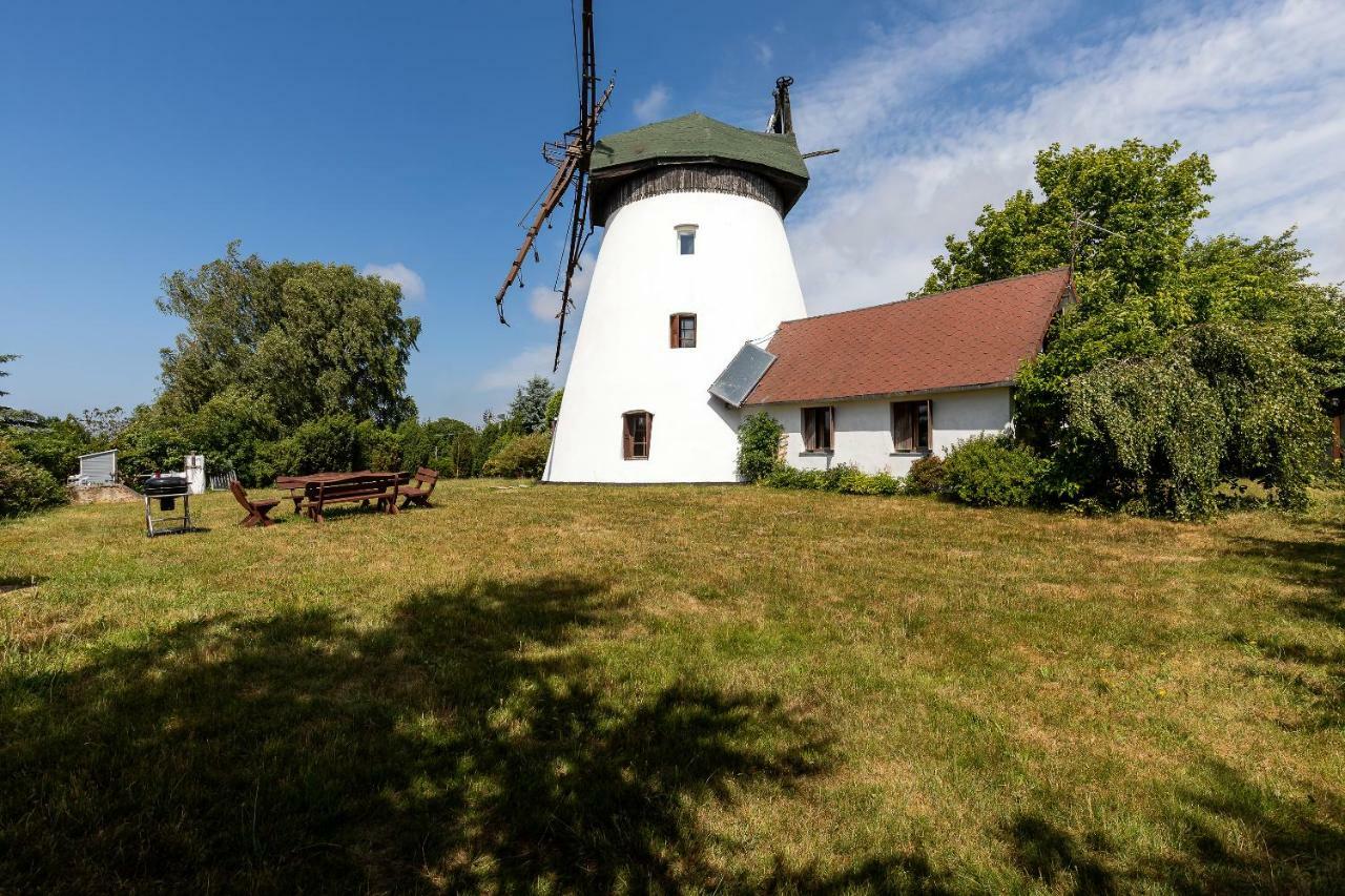 Windmill Vacation Home In Ledzin Near Baltic Sea 니에초르체 외부 사진