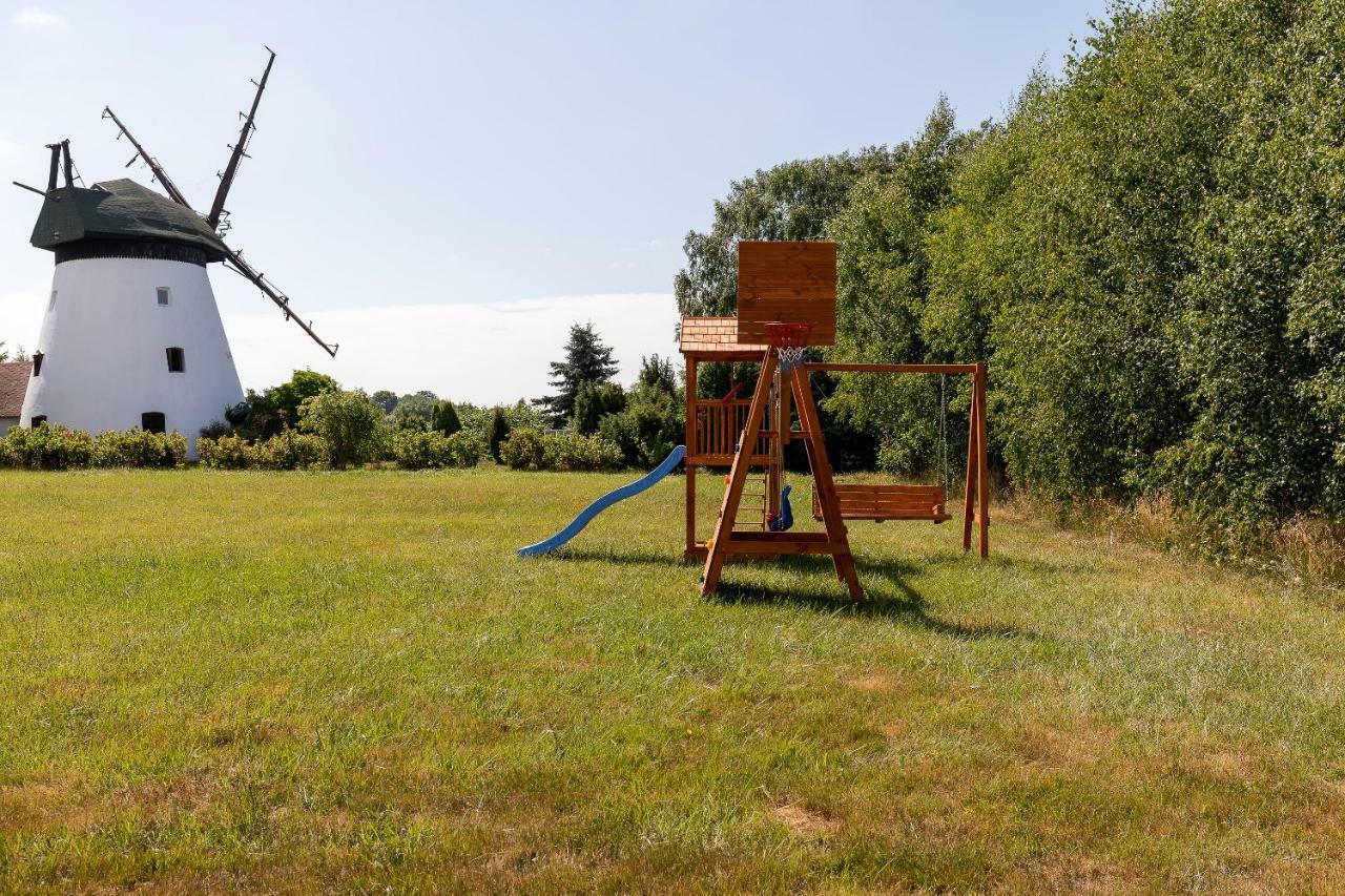 Windmill Vacation Home In Ledzin Near Baltic Sea 니에초르체 외부 사진